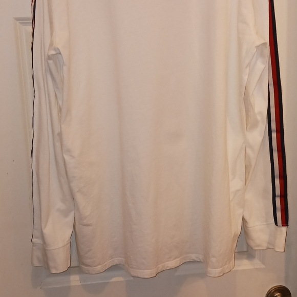 Tommy Hilfiger long sleeve shirt - Picture 2 of 5